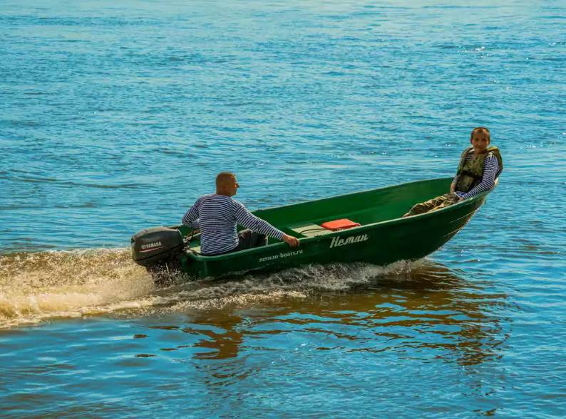 Стеклопластиковая лодка Neman-340 (тримаран) в Стерлитамаке