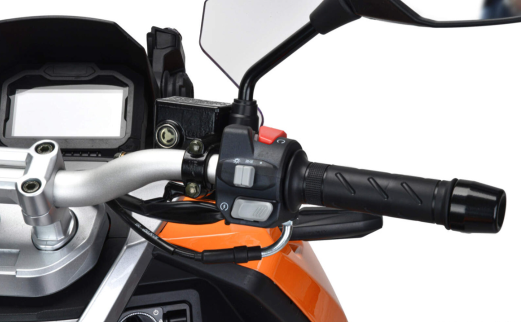 Скутер MOTOLAND (МОТОЛЕНД) T-MAX 150 в Стерлитамаке