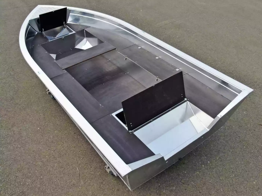 Алюминиевая лодка  Неман-420 в Стерлитамаке