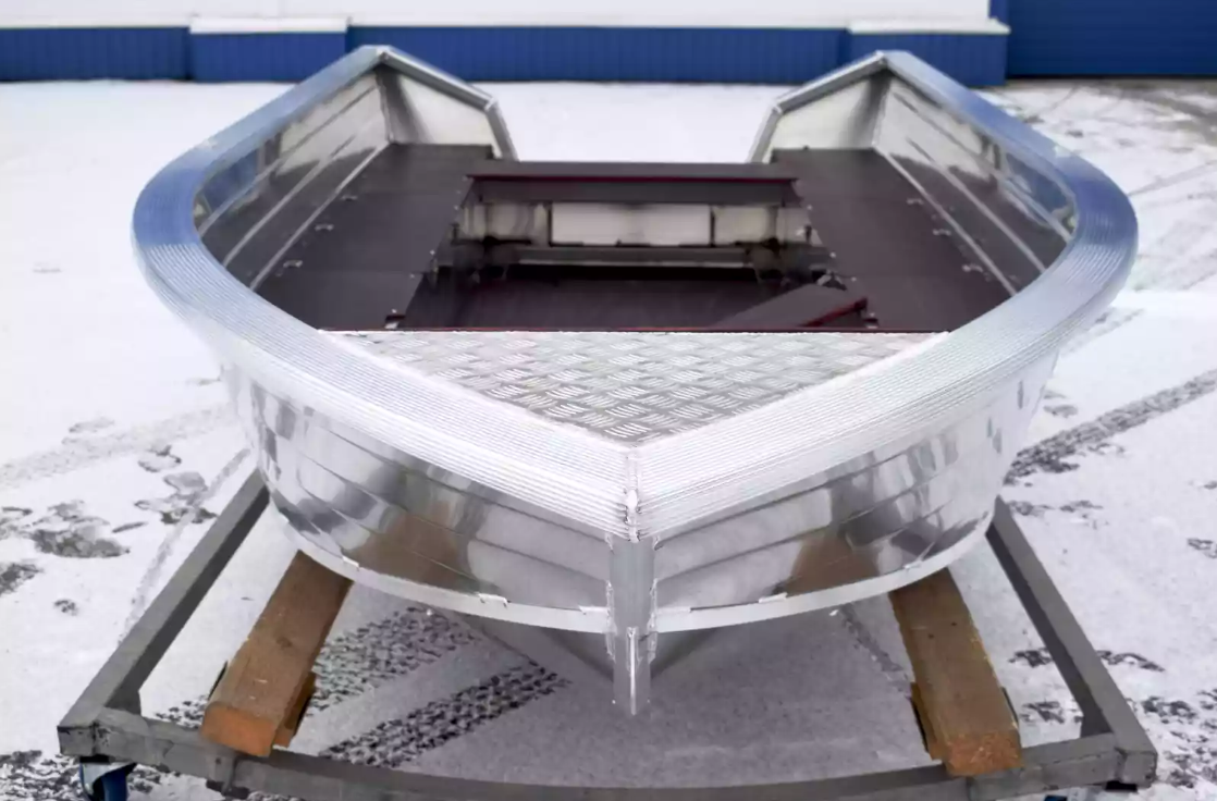 Алюминиевая лодка Неман-400 в Стерлитамаке