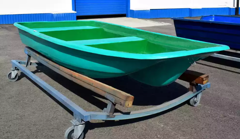 Стеклопластиковая лодка Старт (тримаран) в Стерлитамаке