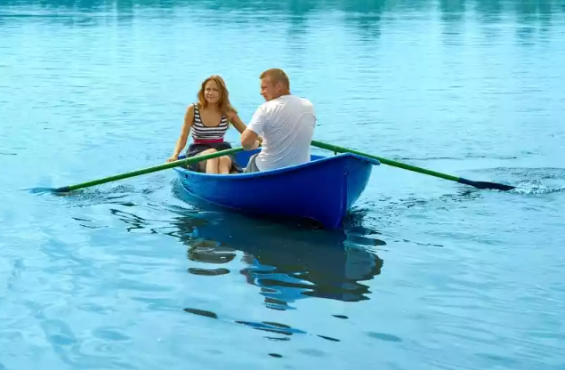 Стеклопластиковая лодка Дельфин в Стерлитамаке