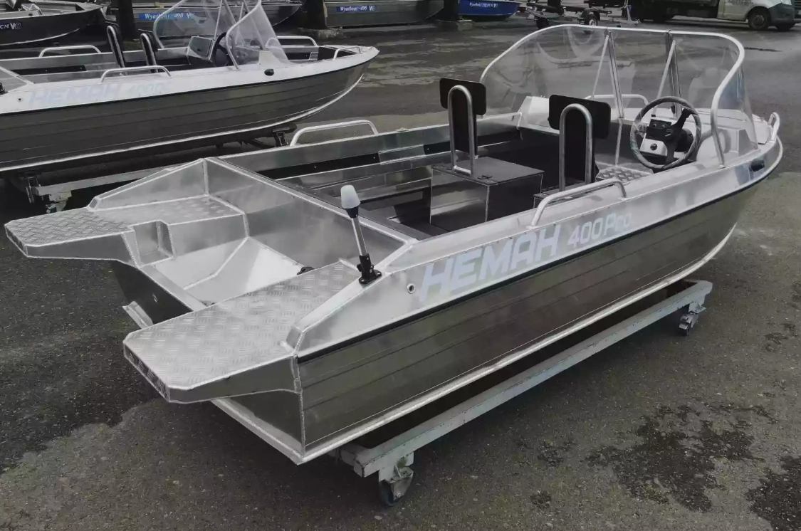 Алюминиевая лодка  Neman-400 PRO в Стерлитамаке