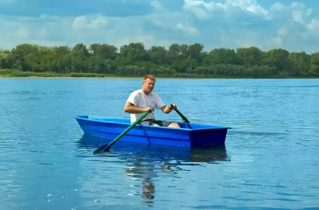 Стеклопластиковая лодка Малютка в Стерлитамаке