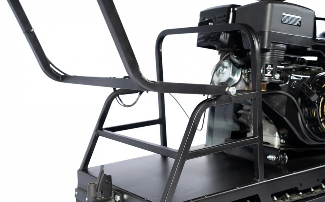 Мотобуксировщик БУРЛАК-M2 LFS 15 л.с. с эл/зап (передний привод, склизы) в Стерлитамаке