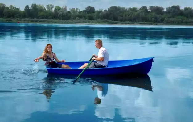 Стеклопластиковая лодка Дельфин в Стерлитамаке