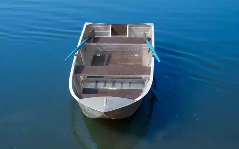 Алюминиевая лодка Вятка-Профи 37 в Стерлитамаке