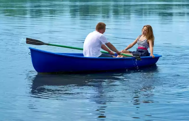 Стеклопластиковая лодка Дельфин в Стерлитамаке