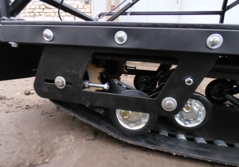 Мотобуксировщик AhtaR Зима 15 л/с с вариатором в Стерлитамаке