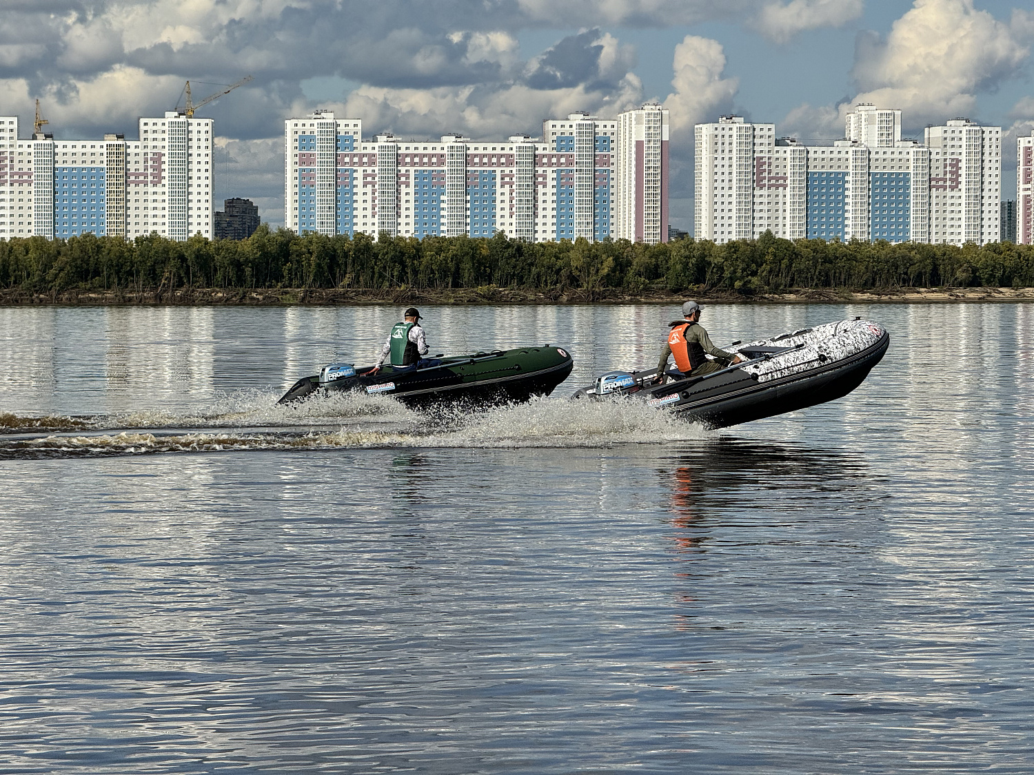 Лодка MISHIMO BIG FLOOR 440 в Стерлитамаке