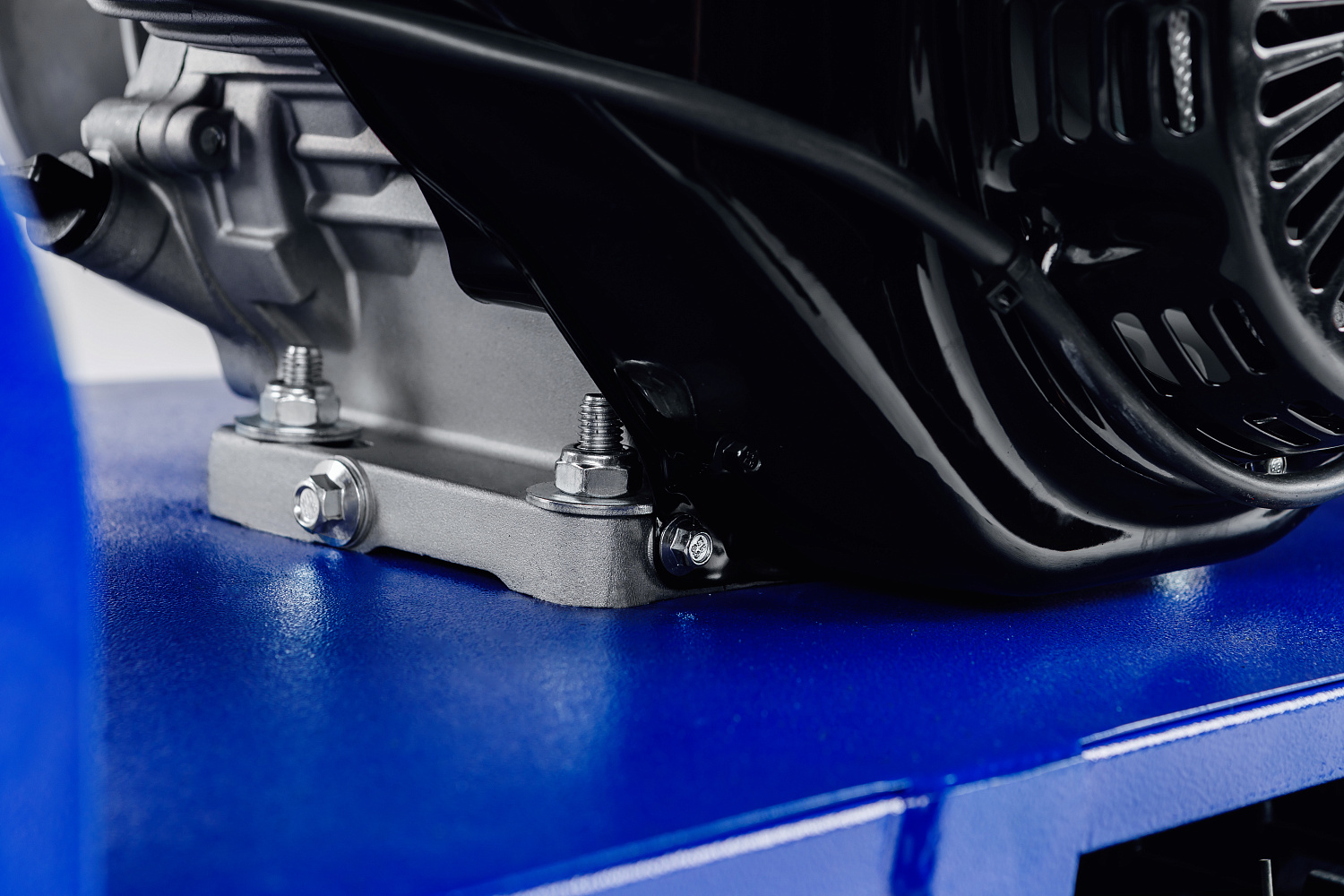 Мотобуксировщик SNOW DOG 17 с эл. запуском (DINKING) в Стерлитамаке