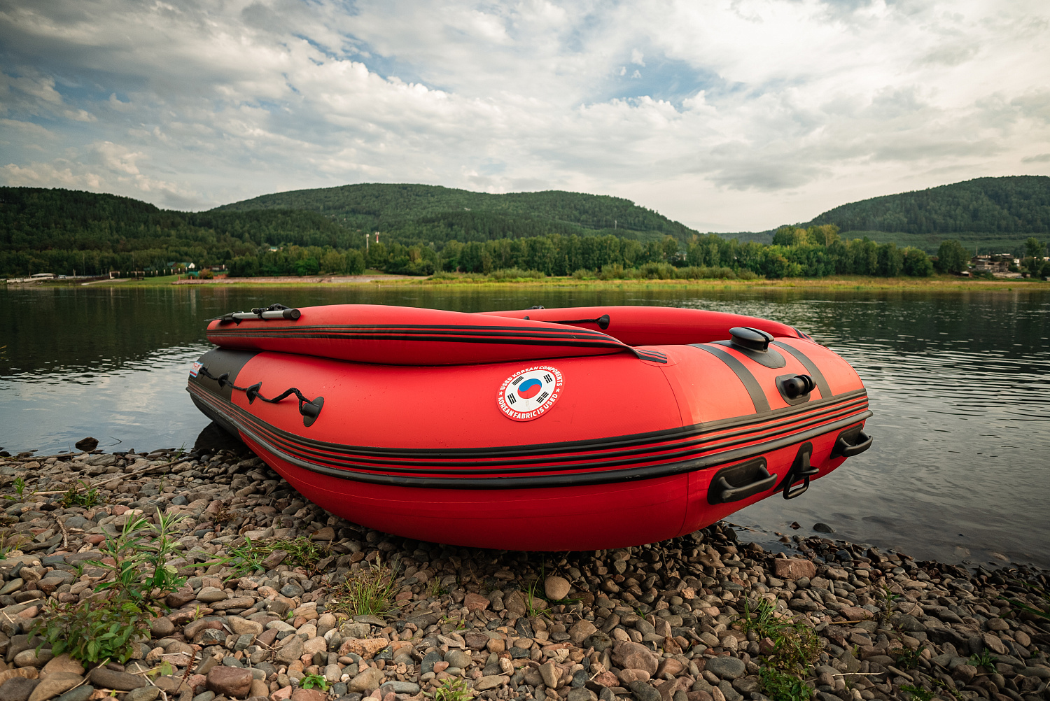 Лодка MISHIMO RIVER FJET PRO 400 под водомет в Стерлитамаке