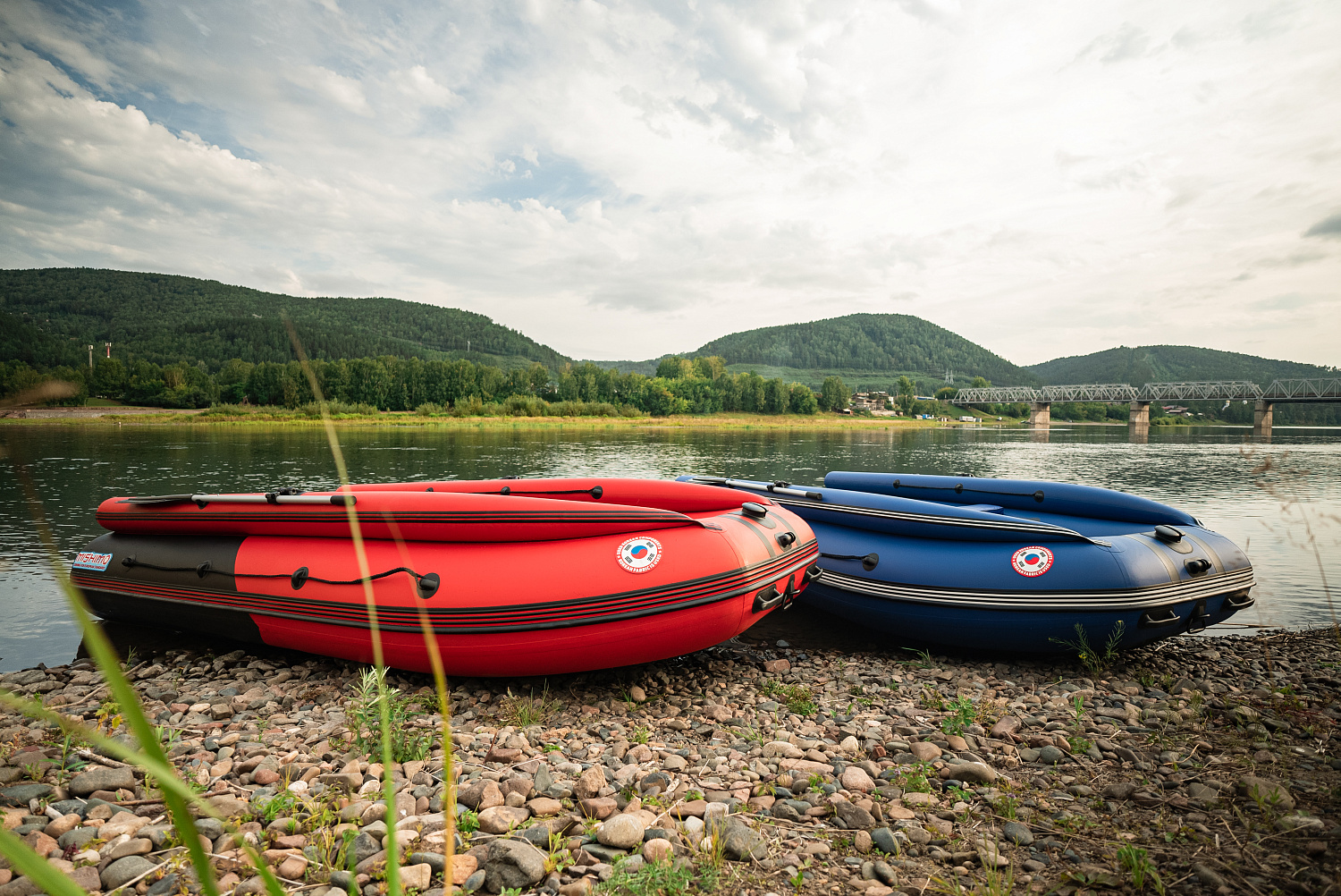 Лодка MISHIMO RIVER FJET PRO 400 под водомет в Стерлитамаке