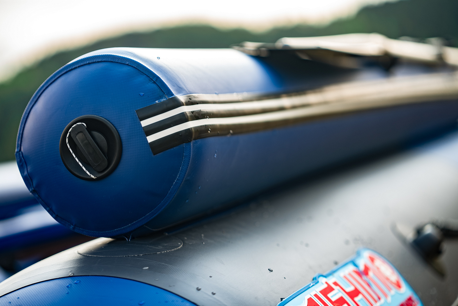 Лодка MISHIMO RIVER FJET PRO 400 под водомет в Стерлитамаке