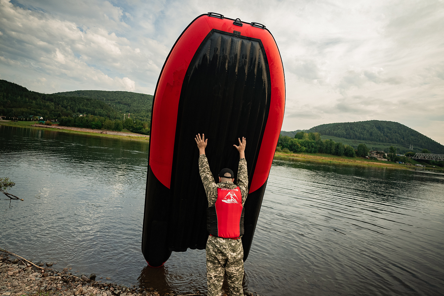 Лодка MISHIMO RIVER FJET PRO 400 под водомет в Стерлитамаке