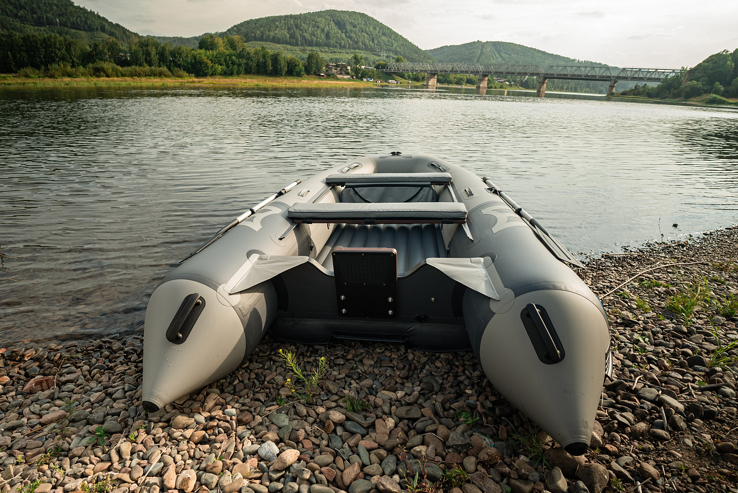 Лодка MISHIMO RIVER JET 390 под водомет в Стерлитамаке