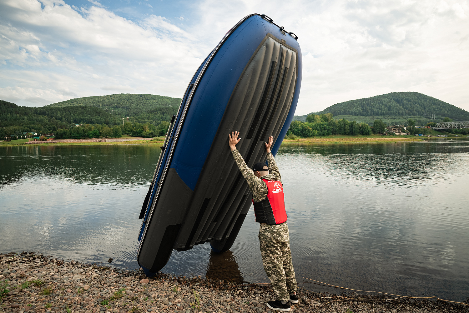 Лодка MISHIMO RIVER FJET PRO 400 под водомет в Стерлитамаке