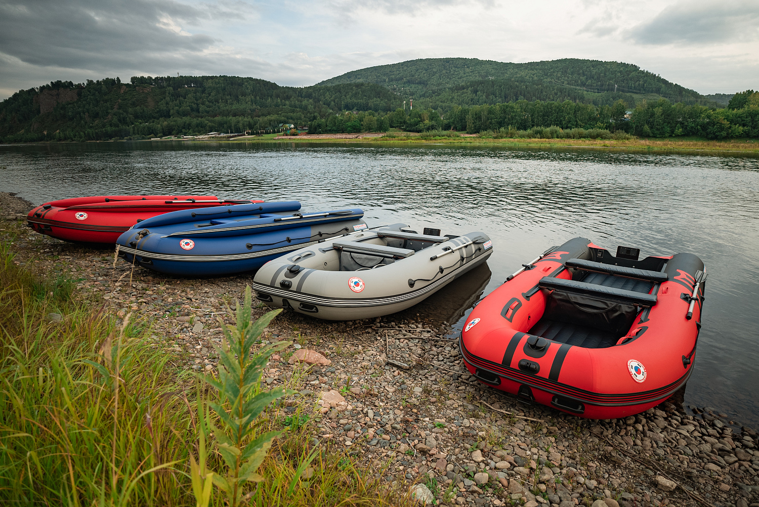 Лодка MISHIMO RIVER FJET PRO 400 под водомет в Стерлитамаке